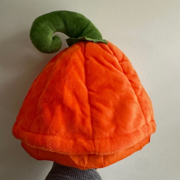 Pottery Barn Kids Glow in the Dark Pumpkin Costume - Picture 3 of 7